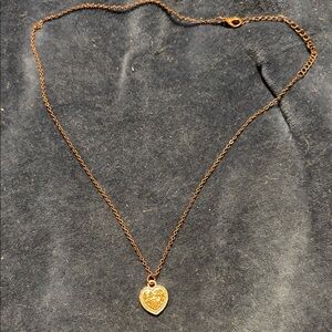 Elegant  Heart Pendant Necklace